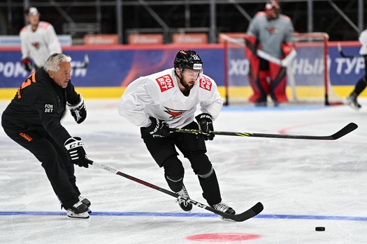 Первая ледовая тренировка «Авангарда»