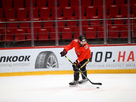 «Авангард» тренируется в Балашихе