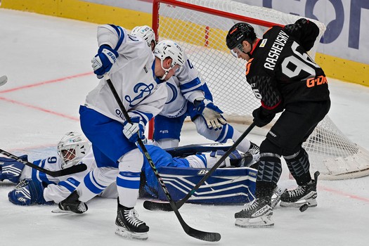13.09.2025. «Авангард» - «Динамо» Мск 7:4