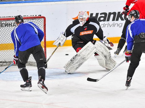 Раскатка "Авангарда" перед матчем с "Трактором"