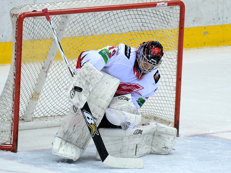 18.08.2013 "Авангард" - "Нефтехимик" 3:5