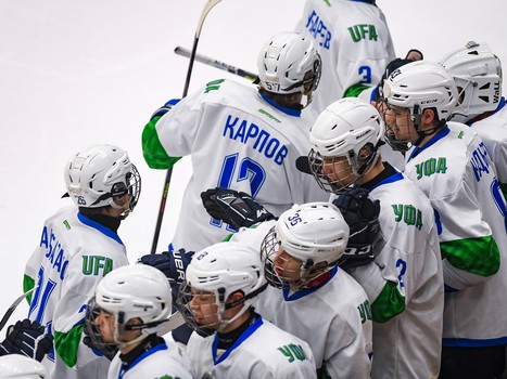 Заключительный день финала Первенства ЮХЛ в Омске