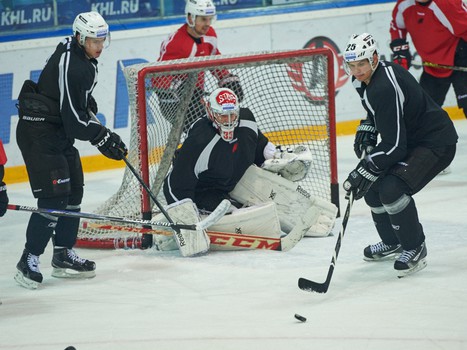 Раскатка "Авангарда" в Екатеринбурге перед игрой с "Автомобилистом"