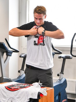 Большие игры "Авангарда": Густафссон vs Сундстрем