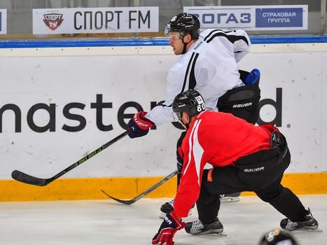 "Авангард" готовится к сибирскому дерби