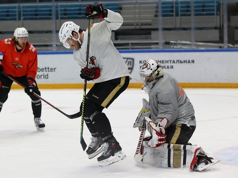 Тренировка «Авангарда» перед матчем в Нур-Султане