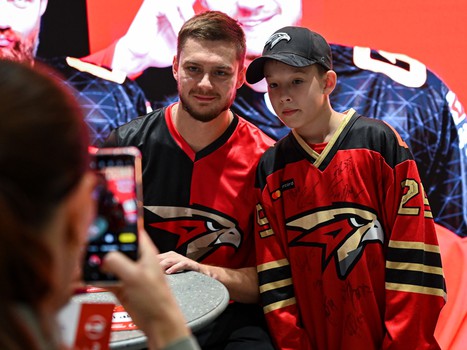 «Авангард» - «Барыс» 3:4. Вокруг матча