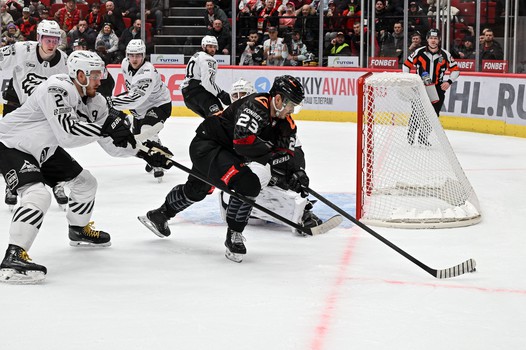 15.02.2026. «Авангард» - «Трактор» 6:2