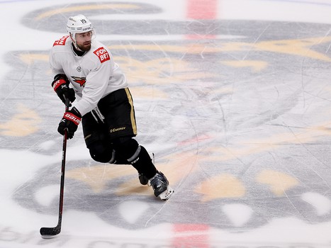 Раскатка «Авангарда» перед матчем в Сочи