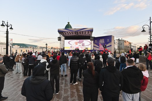 Фан-зона «Авангарда» на Пешеходном Любинском