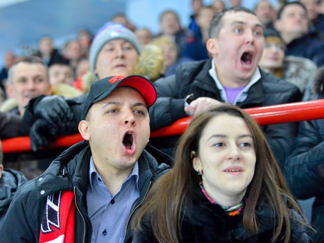 Наша атмосфера. Как поддерживали "Авангард" в сибирском дерби