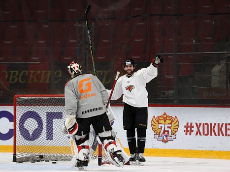 Тренировка «Авангарда» перед матчем с «Салаватом Юлаевым»