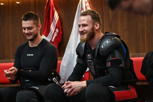 Первая ледовая тренировка «Авангарда»