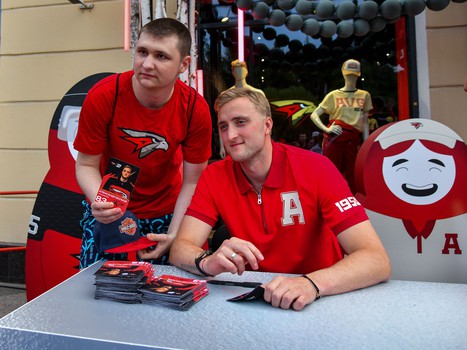 Александр Волков на вечеринке Буэнос Летос