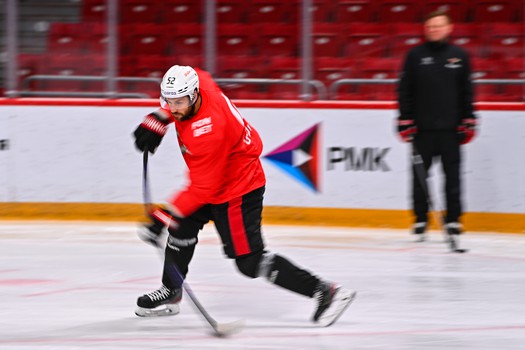 Раскатка «Авангарда» перед матчем в Челябинске