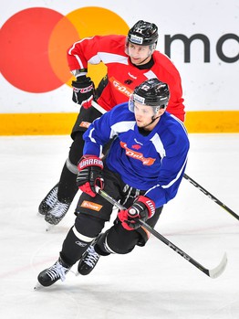 Раскатка "Авангарда" перед матчем с "Нефтехимиком"