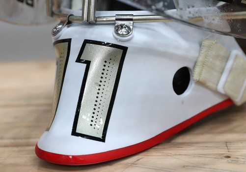 Новые шлемы Шимона Грубеца