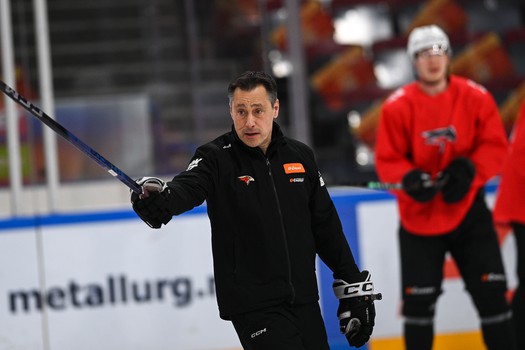 Раскатка «Авангарда» перед матчем в Магнитогорске