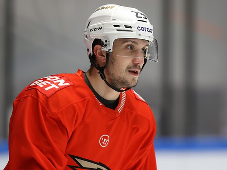 Раскатка «Авангарда» перед матчем в Хабаровске