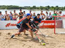 Жаркий хоккей: в Омске состоялся третий "Кубок Авангарда" по хоккею на песке