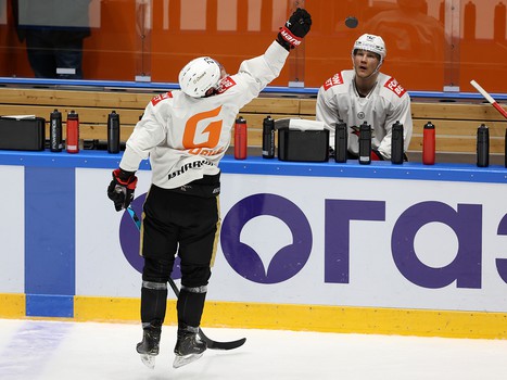 Раскатка «Авангарда» перед матчем в Хабаровске