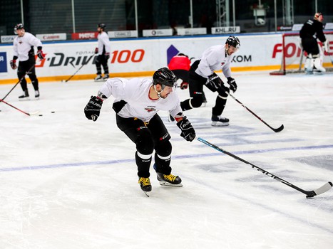 Раскатка «Авангарда» перед четвертым матчем серии с «Барысом»