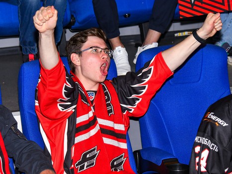 Омск празднует чемпионство «Авангарда»!