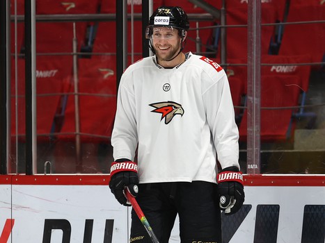 Раскатка «Авангарда» перед матчем против СКА