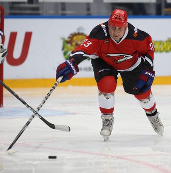 Ветераны «Авангарда» - сборная «Газпром нефти» 11:4