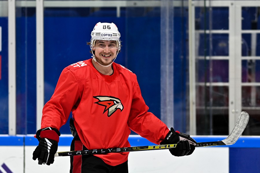 Раскатка «Авангарда» перед матчем в Уфе