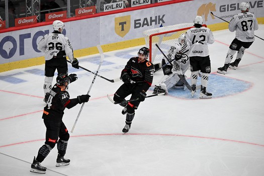 15.02.2026. «Авангард» - «Трактор» 6:2