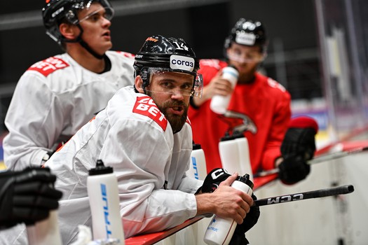 Первая ледовая тренировка «Авангарда»