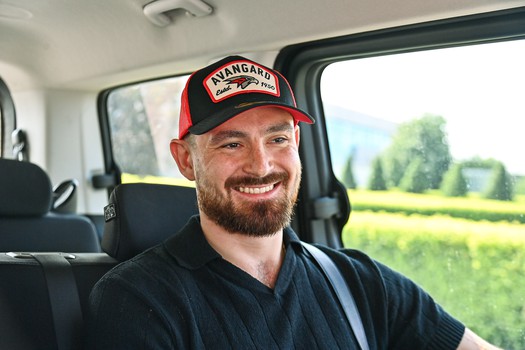 Артём Блажиевский прилетел в Омск