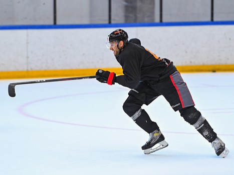 Тренировка «Авангарда» перед отправлением на турнир в Сочи