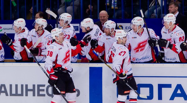 Урок для победителя. Атмосфера матча "Салават Юлаев" - "Авангард" 2:3 (ВИДЕО + ИНФОГРАФИКА)