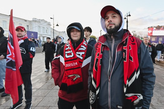 Фан-зона «Авангарда» на Пешеходном Любинском