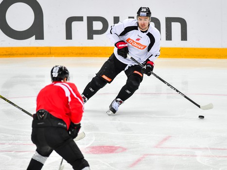 Раскатка "Авангарда" перед матчем с ХК "Сочи"