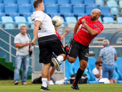 Товарищеский матч по футболу. Сборная «Авангард» - «Мощные СМИ» 13:2