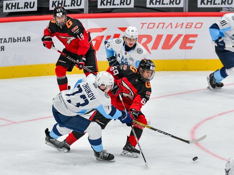 Первая официальная игра на G-Drive Арене: «Омские Ястребы» – «Сибирские Снайперы»