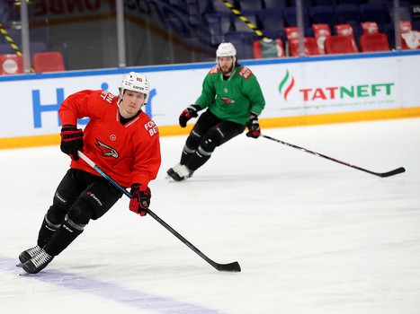 Тренировка «Авангарда» перед пятым матчем серии с «Ак Барсом»