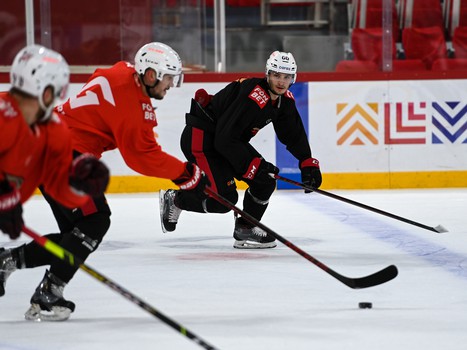 Тренировка «Авангарда» перед матчем в Екатеринбурге