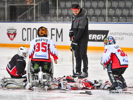 Мастер-класс Доминика Фурха для вратарей хоккейной школы "Авангард"
