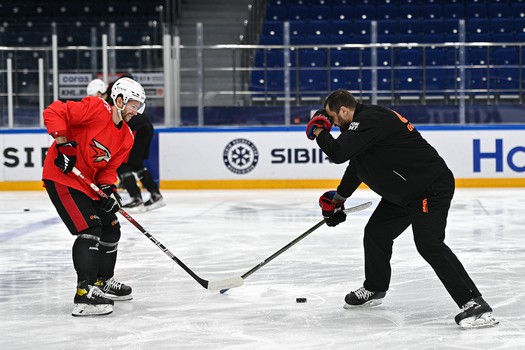Тренировка «Авангарда» перед матчем в Новосибирске