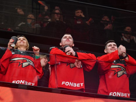 «Авангард» - «Сибирь» 4:3 ОТ. Вокруг матча