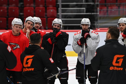 Тренировка «Авангарда» в Омске