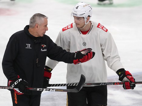 Тренировка «Авангарда» перед первым матчем серии в Магнитогорске