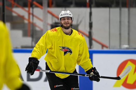 Тренировка «Авангарда» перед матчем в Хабаровске