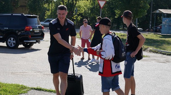 Рейс №1 в новом сезоне: Омск - Рованиеми. "Авангард" отправился в Финляндию