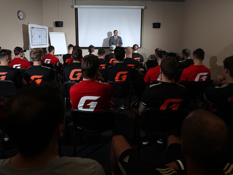 Первая тренировка «Авангарда» в новом сезоне