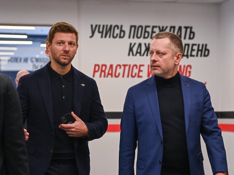 Андрей Аршавин побывал в Академии «Авангарда»